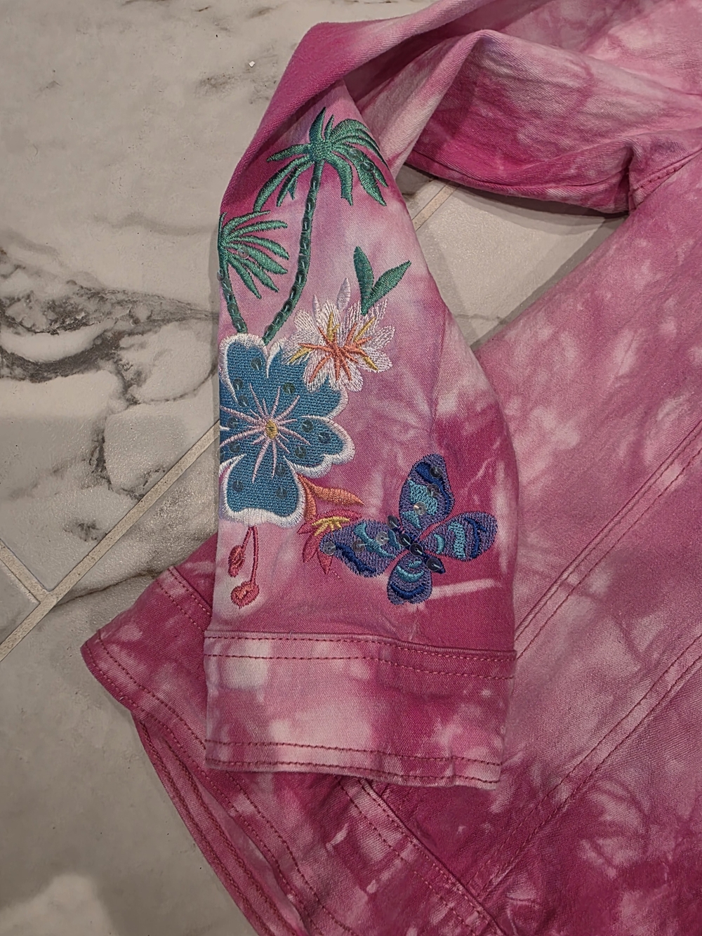 Vintage DG2 By Diane Gillman Tie Dye Floral Stitched Jean Jacket Lg - Picture 6 of 12